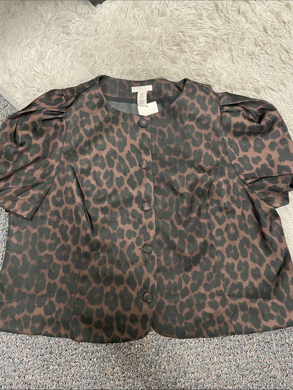 H and m leopard print short sleeve blazer